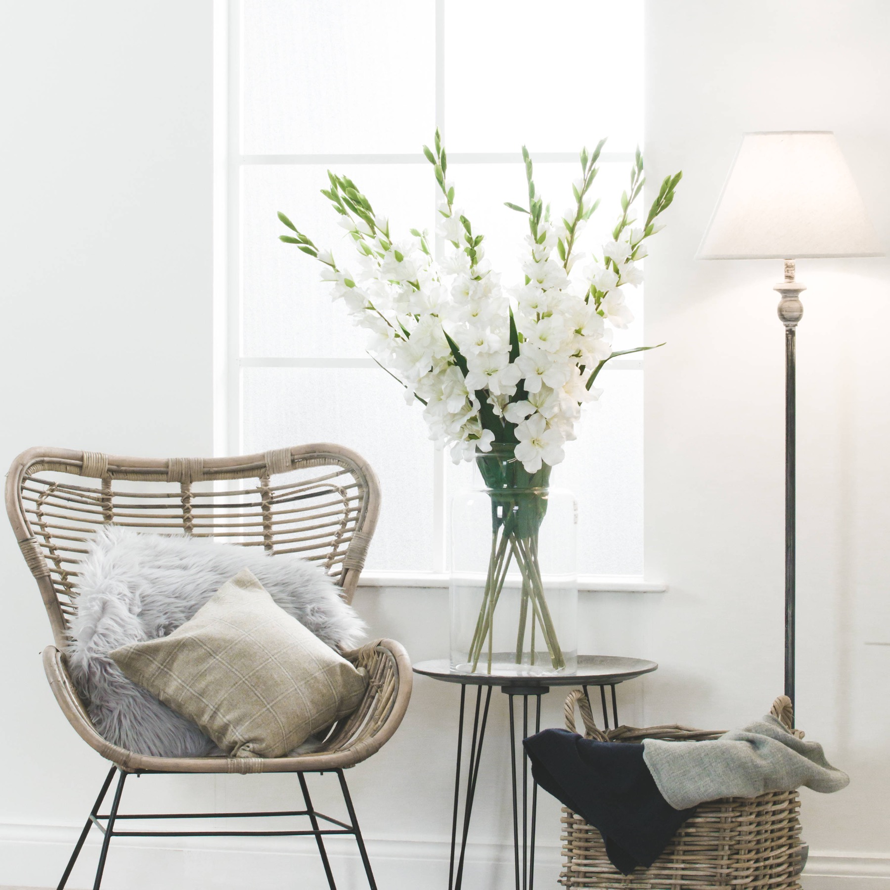 Amanda chair roomset