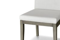 Leo Chair Close